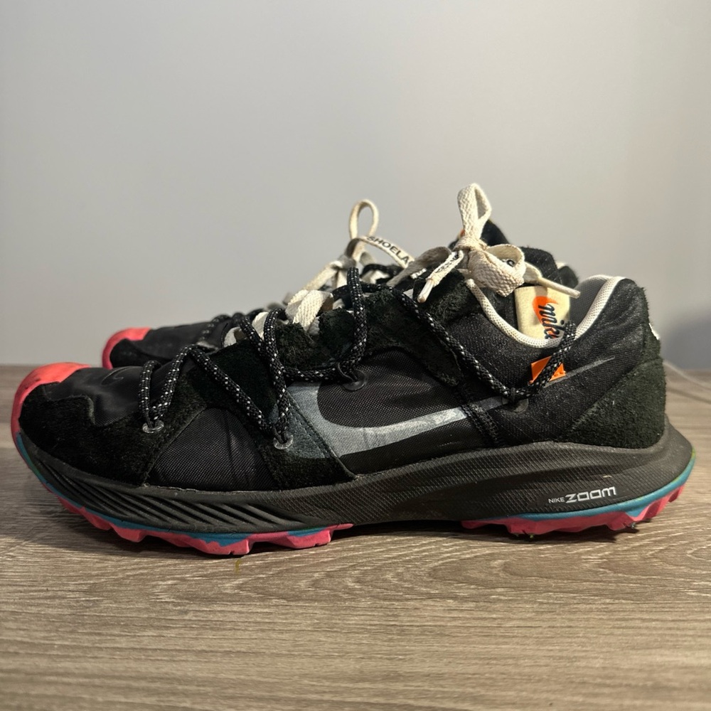 2019
Off-White x Wmns Air Zoom Terra Kiger 5 'Athlete in Progress - Black'